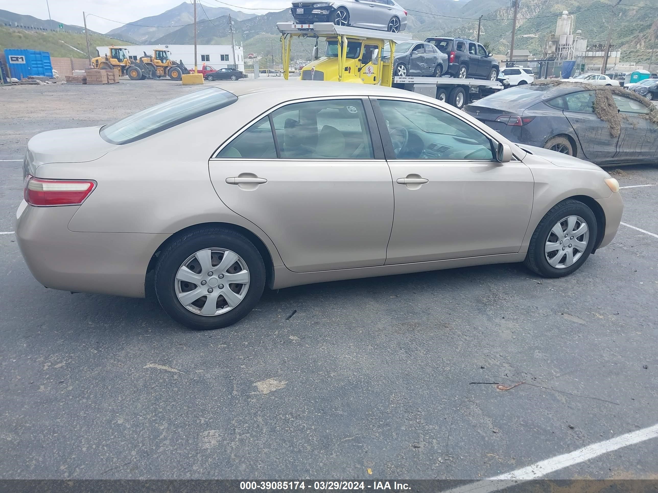 Photo 12 VIN: 4T1BE46K97U503731 - TOYOTA CAMRY 