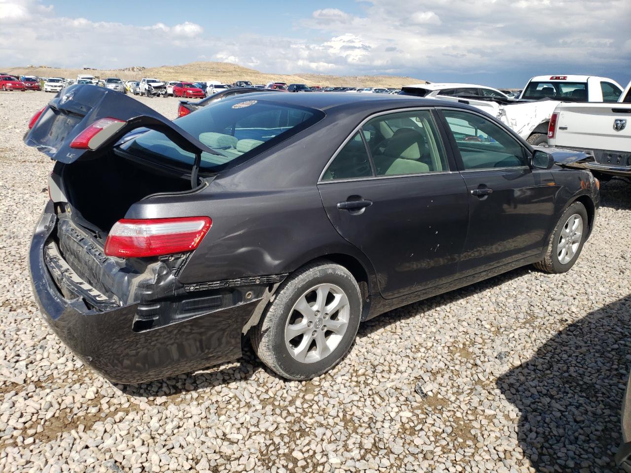 Photo 2 VIN: 4T1BE46K97U524336 - TOYOTA CAMRY 