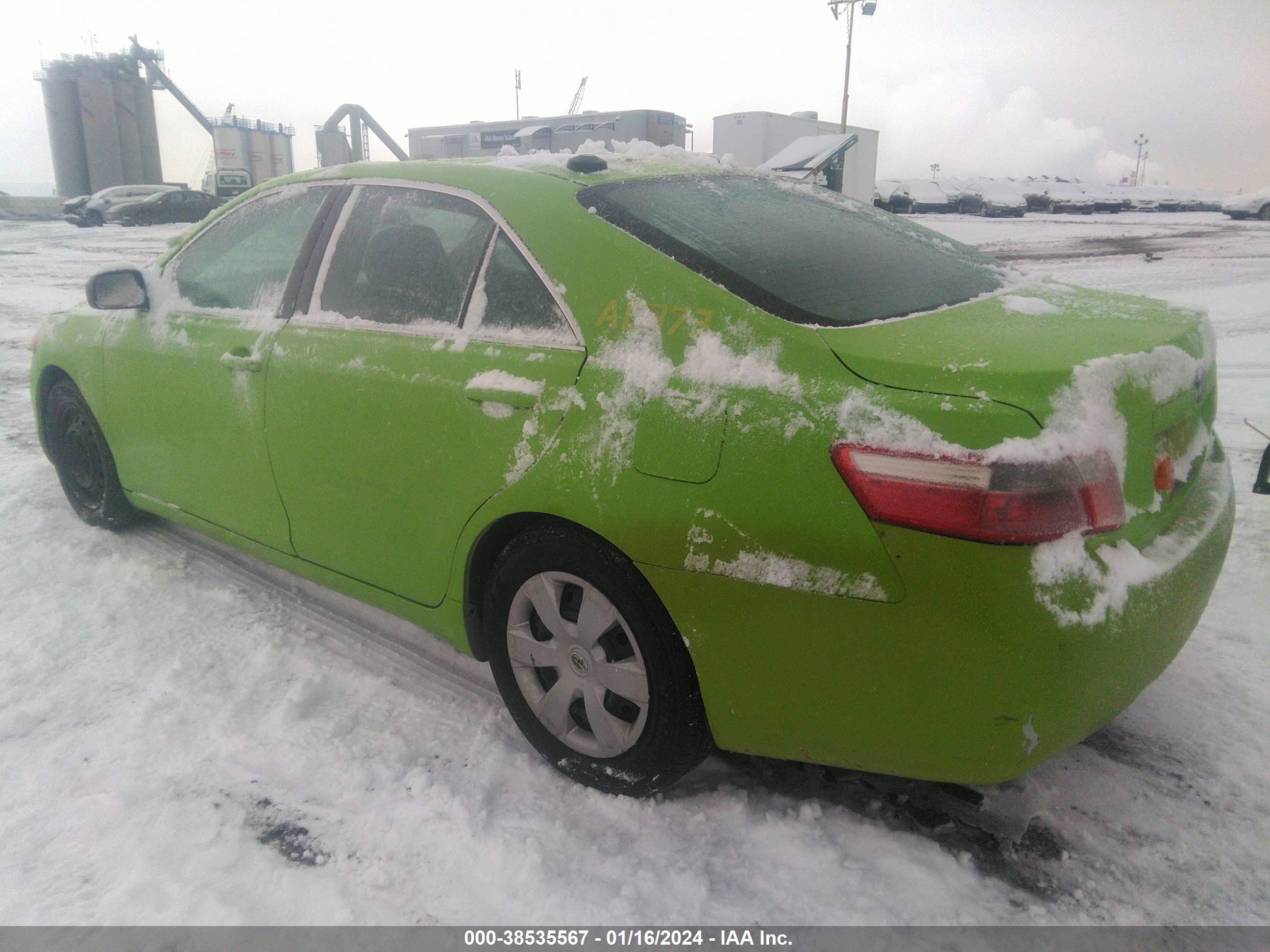 Photo 2 VIN: 4T1BE46K97U586738 - TOYOTA CAMRY 