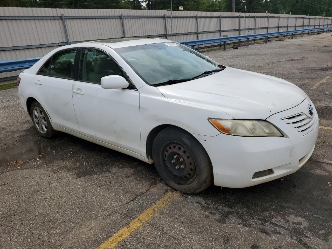 Photo 3 VIN: 4T1BE46K97U588795 - TOYOTA CAMRY 