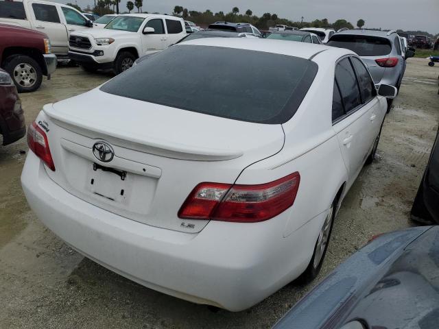 Photo 2 VIN: 4T1BE46K97U685382 - TOYOTA CAMRY CE 