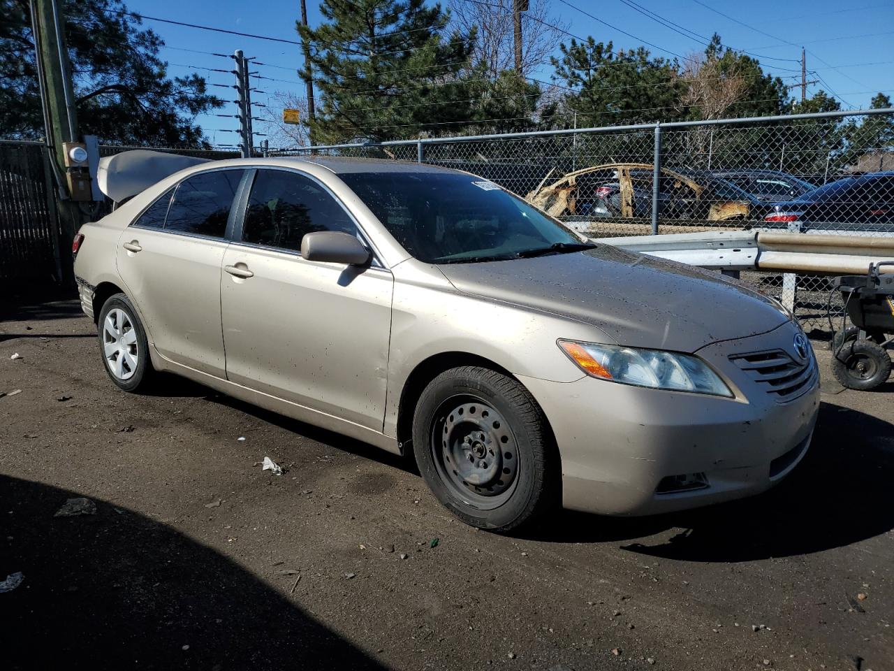 Photo 3 VIN: 4T1BE46K97U718381 - TOYOTA CAMRY 