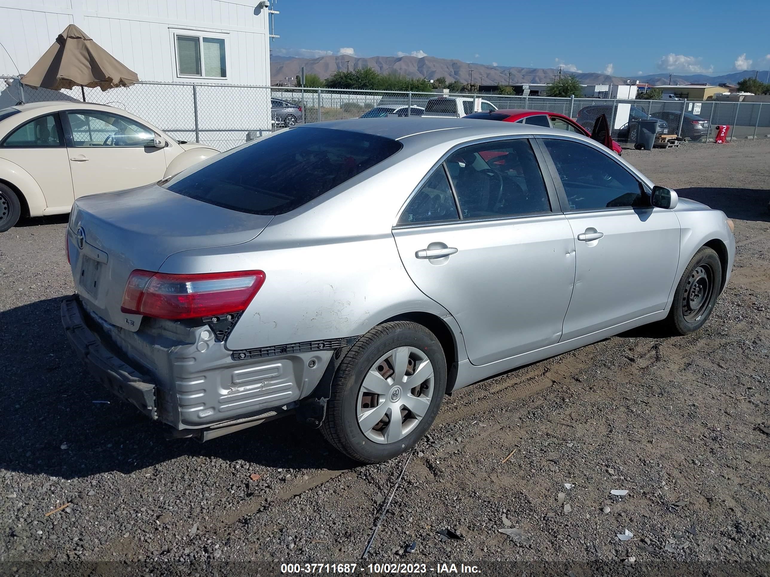 Photo 3 VIN: 4T1BE46K98U207321 - TOYOTA CAMRY 