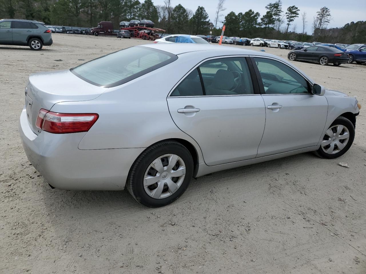 Photo 2 VIN: 4T1BE46K98U234423 - TOYOTA CAMRY 