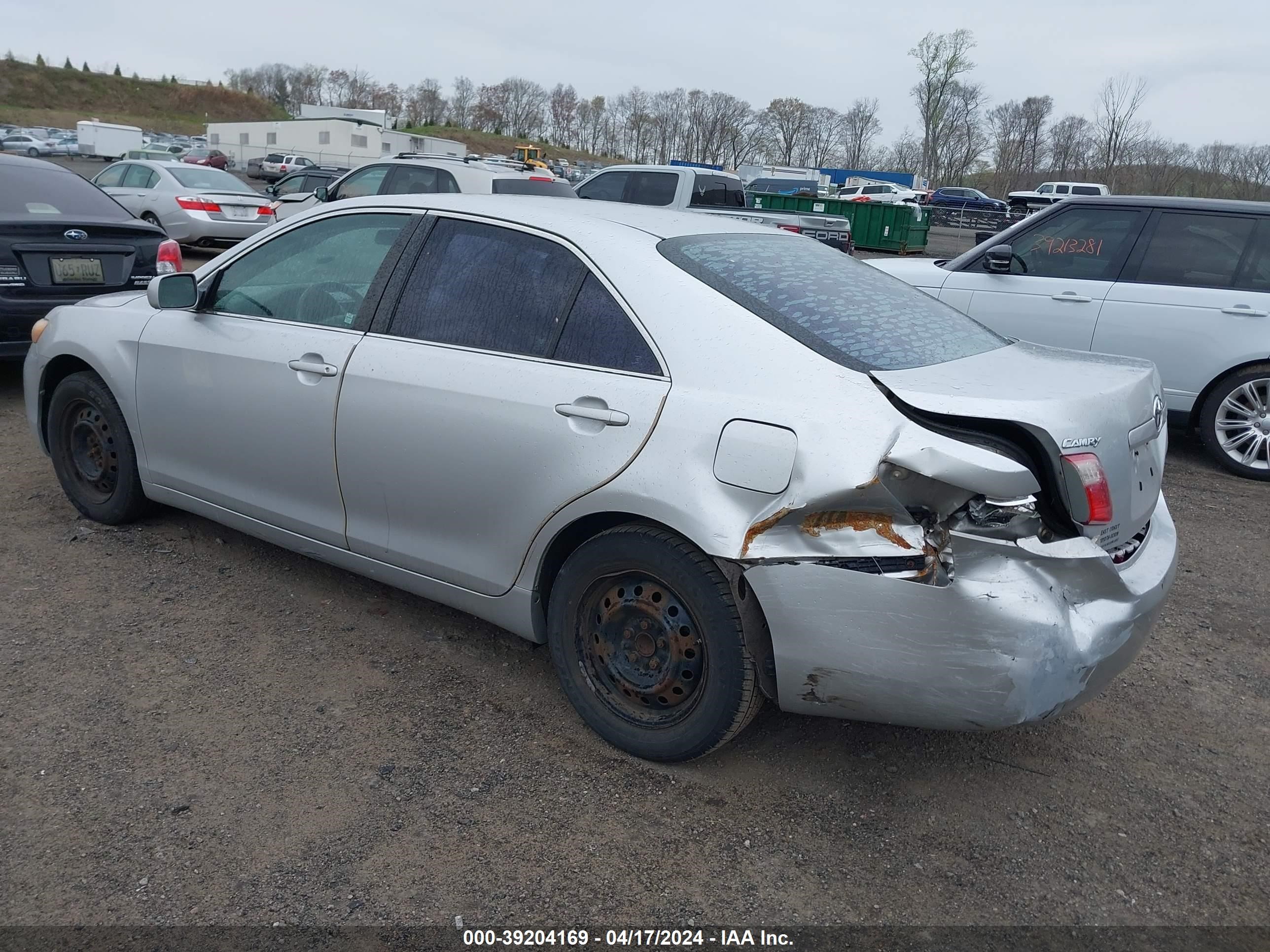 Photo 2 VIN: 4T1BE46K98U238150 - TOYOTA CAMRY 