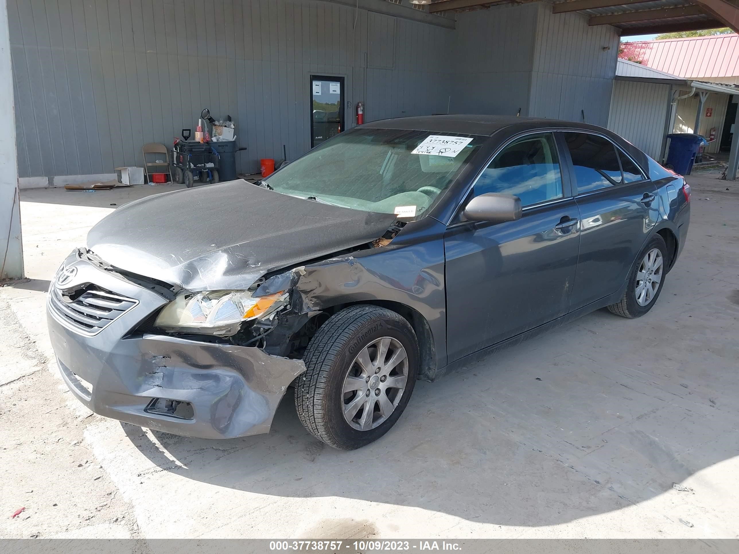 Photo 1 VIN: 4T1BE46K98U245499 - TOYOTA CAMRY 