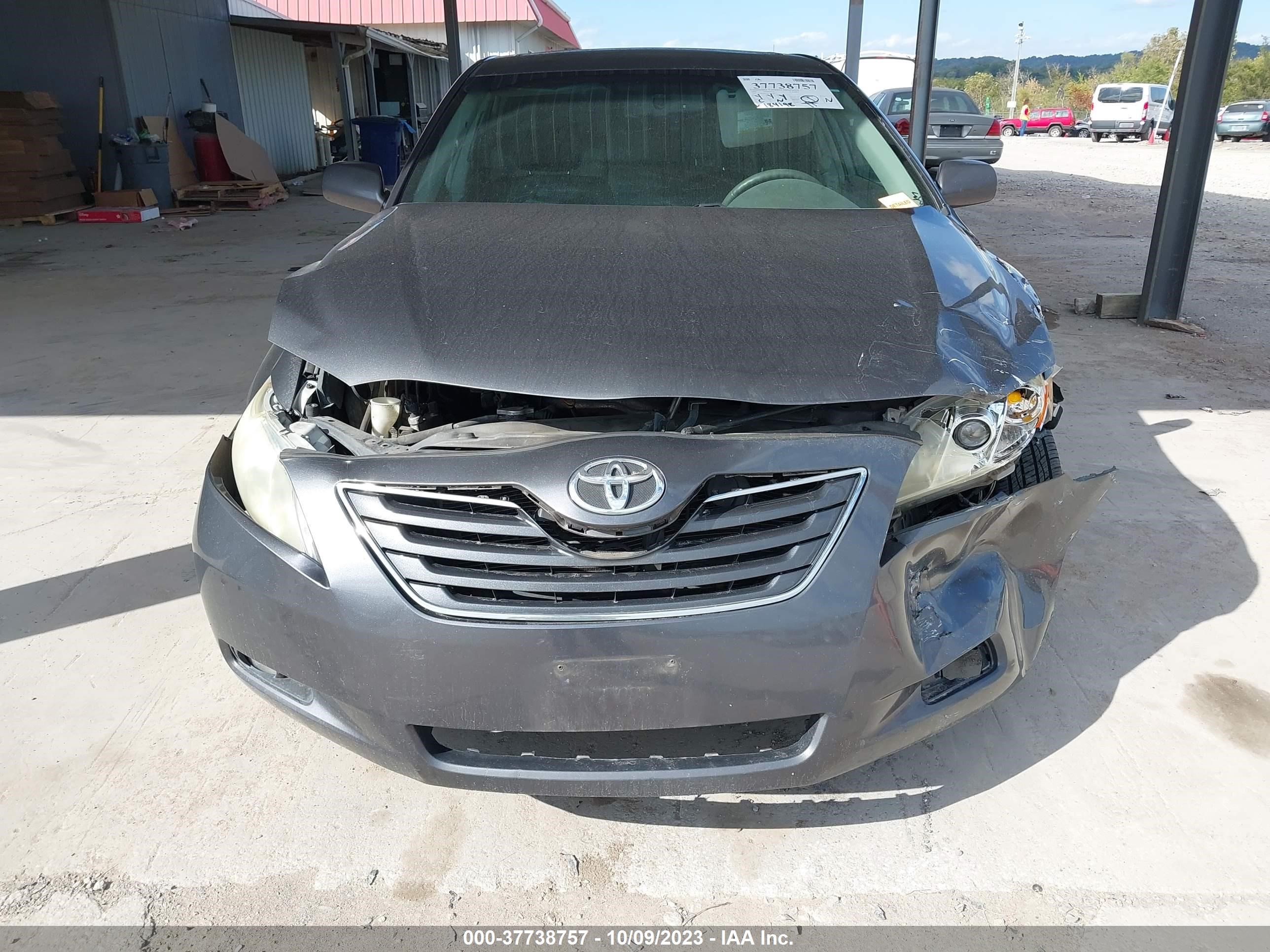 Photo 11 VIN: 4T1BE46K98U245499 - TOYOTA CAMRY 