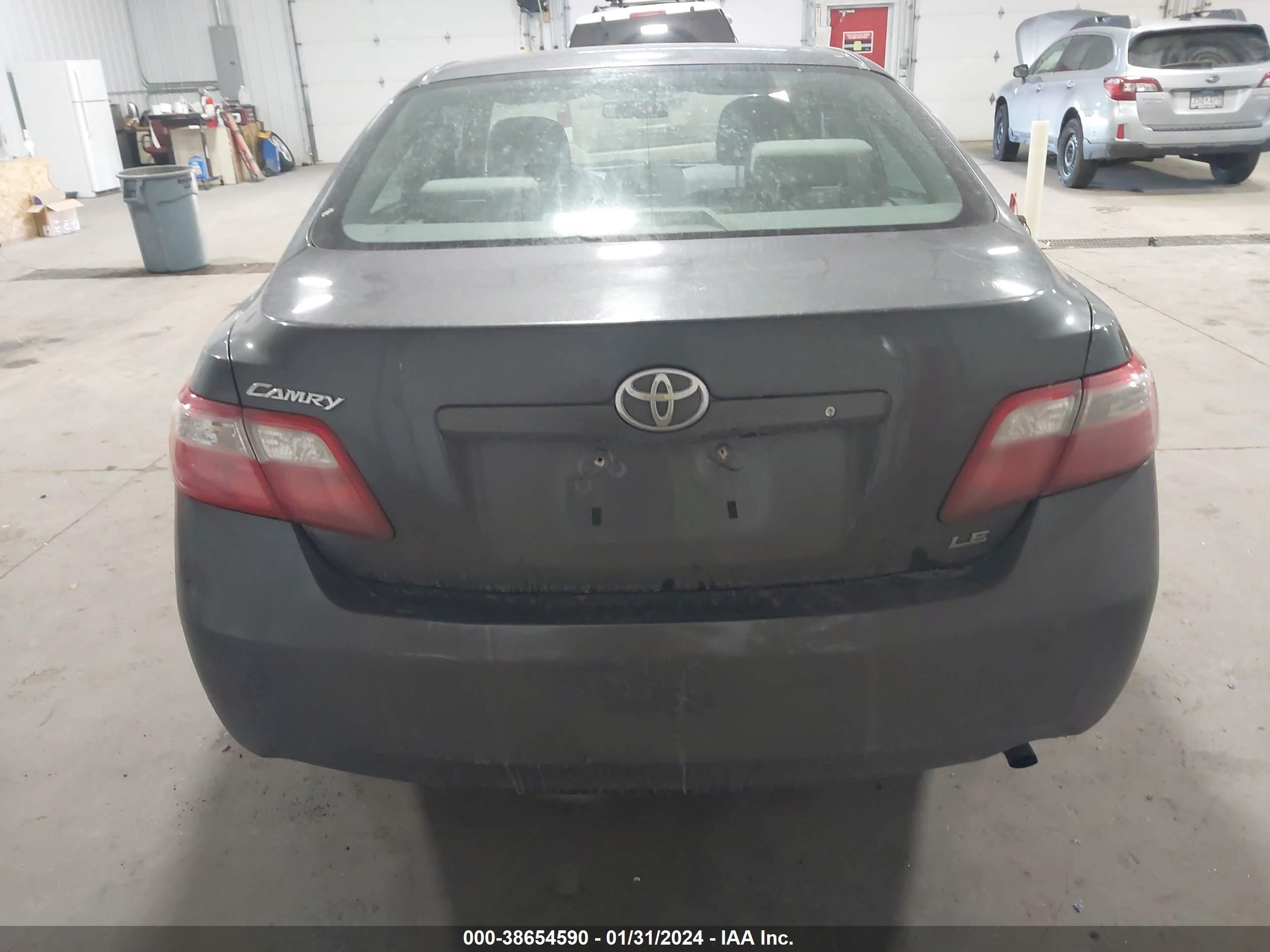 Photo 15 VIN: 4T1BE46K98U730208 - TOYOTA CAMRY 