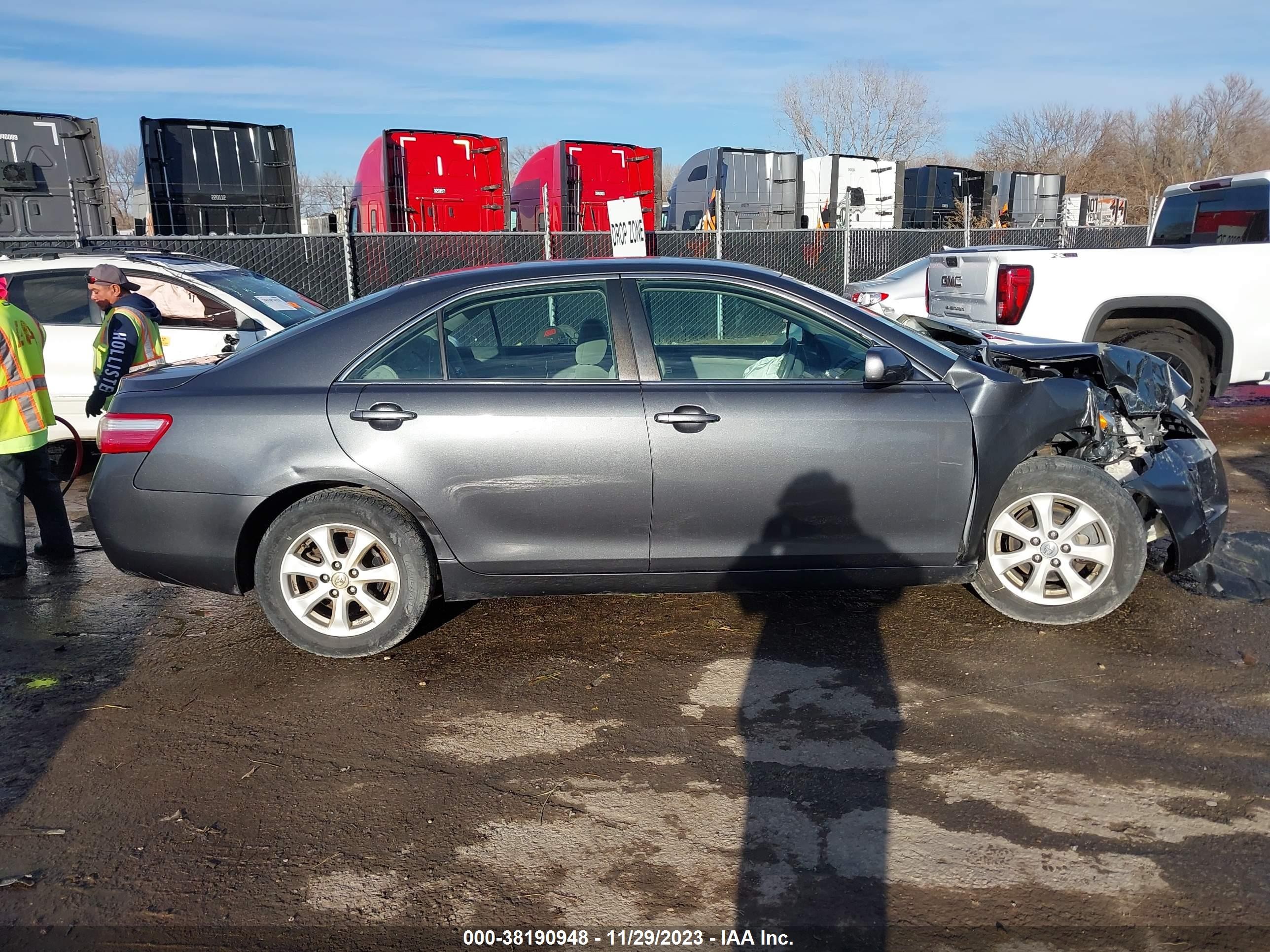 Photo 12 VIN: 4T1BE46K98U785287 - TOYOTA CAMRY 