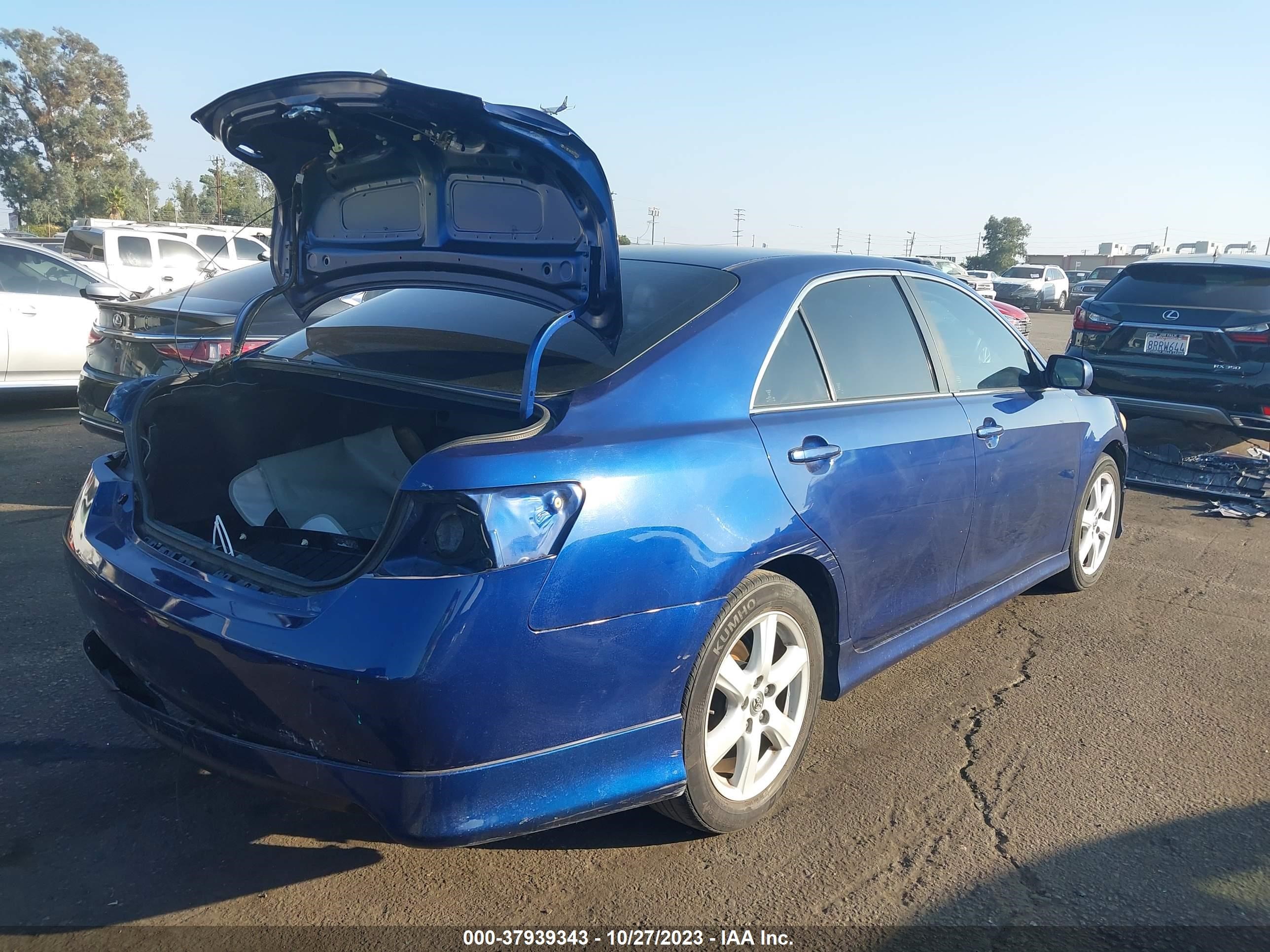 Photo 3 VIN: 4T1BE46K99U320266 - TOYOTA CAMRY 