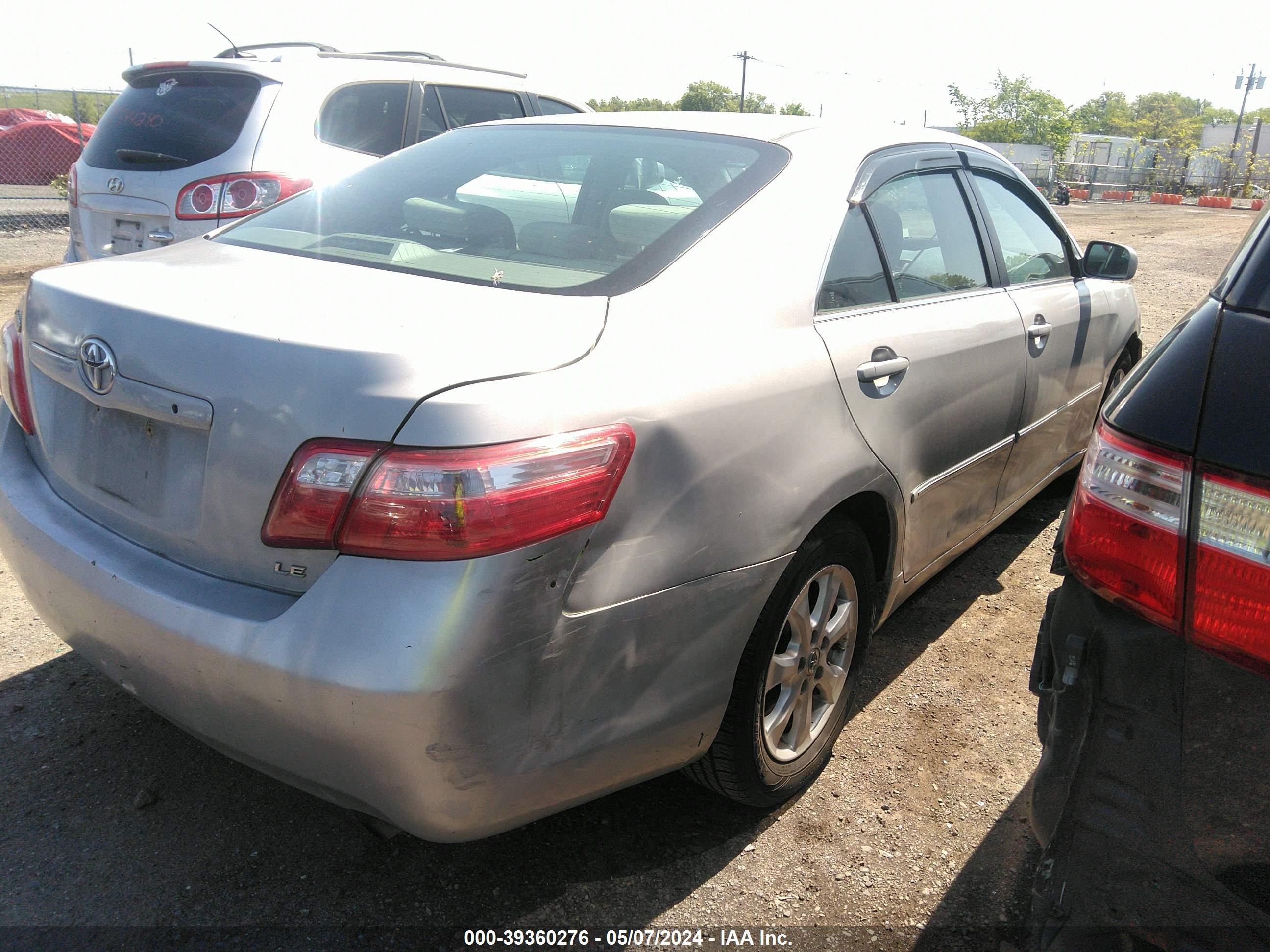 Photo 3 VIN: 4T1BE46K99U340551 - TOYOTA CAMRY 