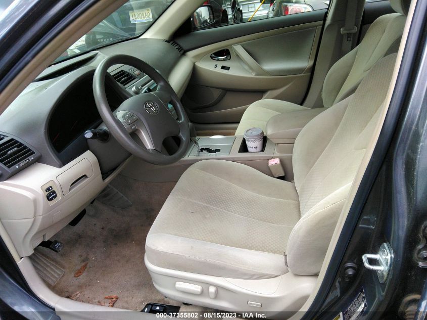 Photo 4 VIN: 4T1BE46K99U383576 - TOYOTA CAMRY 