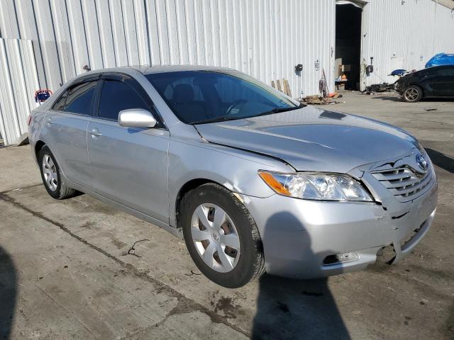 Photo 3 VIN: 4T1BE46K99U415006 - TOYOTA CAMRY 