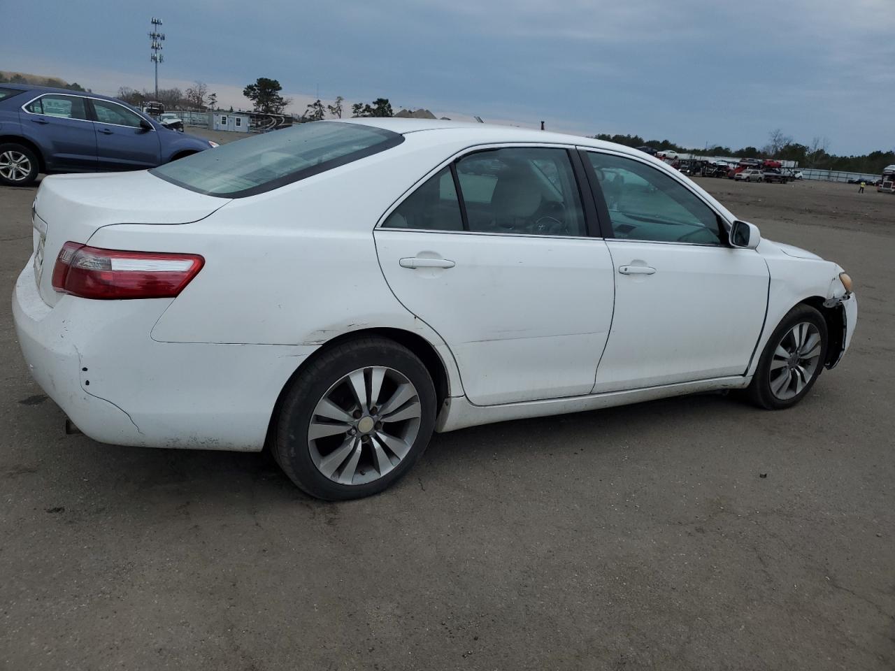 Photo 2 VIN: 4T1BE46K99U821447 - TOYOTA CAMRY 