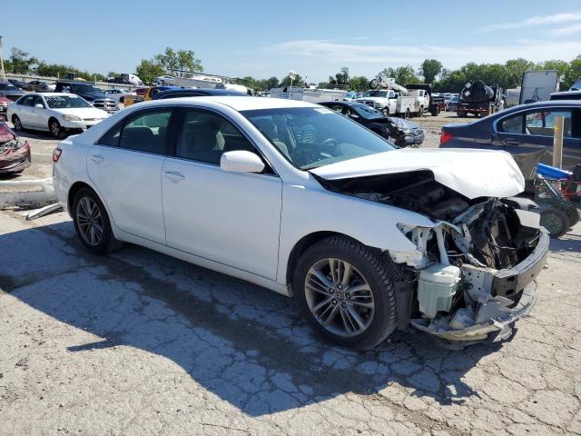 Photo 3 VIN: 4T1BE46K99U848907 - TOYOTA CAMRY BASE 