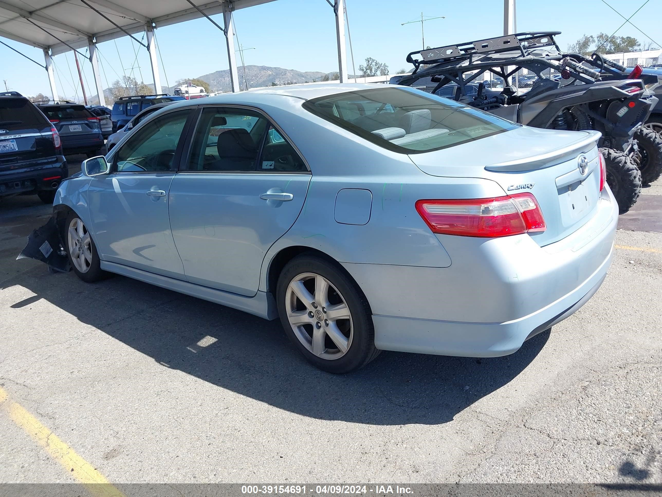 Photo 2 VIN: 4T1BE46K99U854397 - TOYOTA CAMRY 