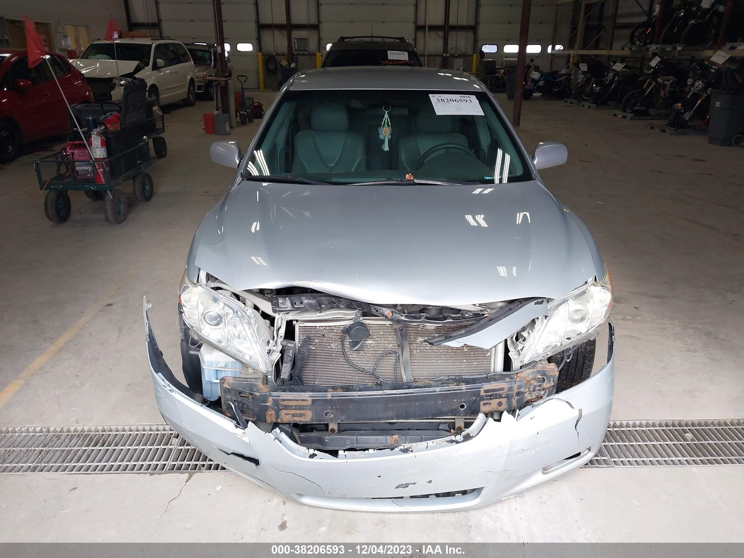 Photo 11 VIN: 4T1BE46KX7U055399 - TOYOTA CAMRY 