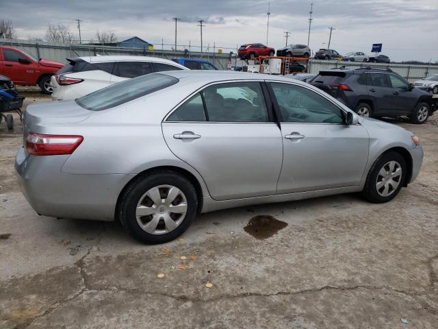 Photo 2 VIN: 4T1BE46KX7U107422 - TOYOTA CAMRY 