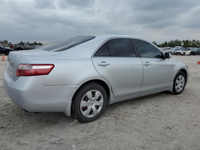 Photo 2 VIN: 4T1BE46KX7U107629 - TOYOTA CAMRY CE 