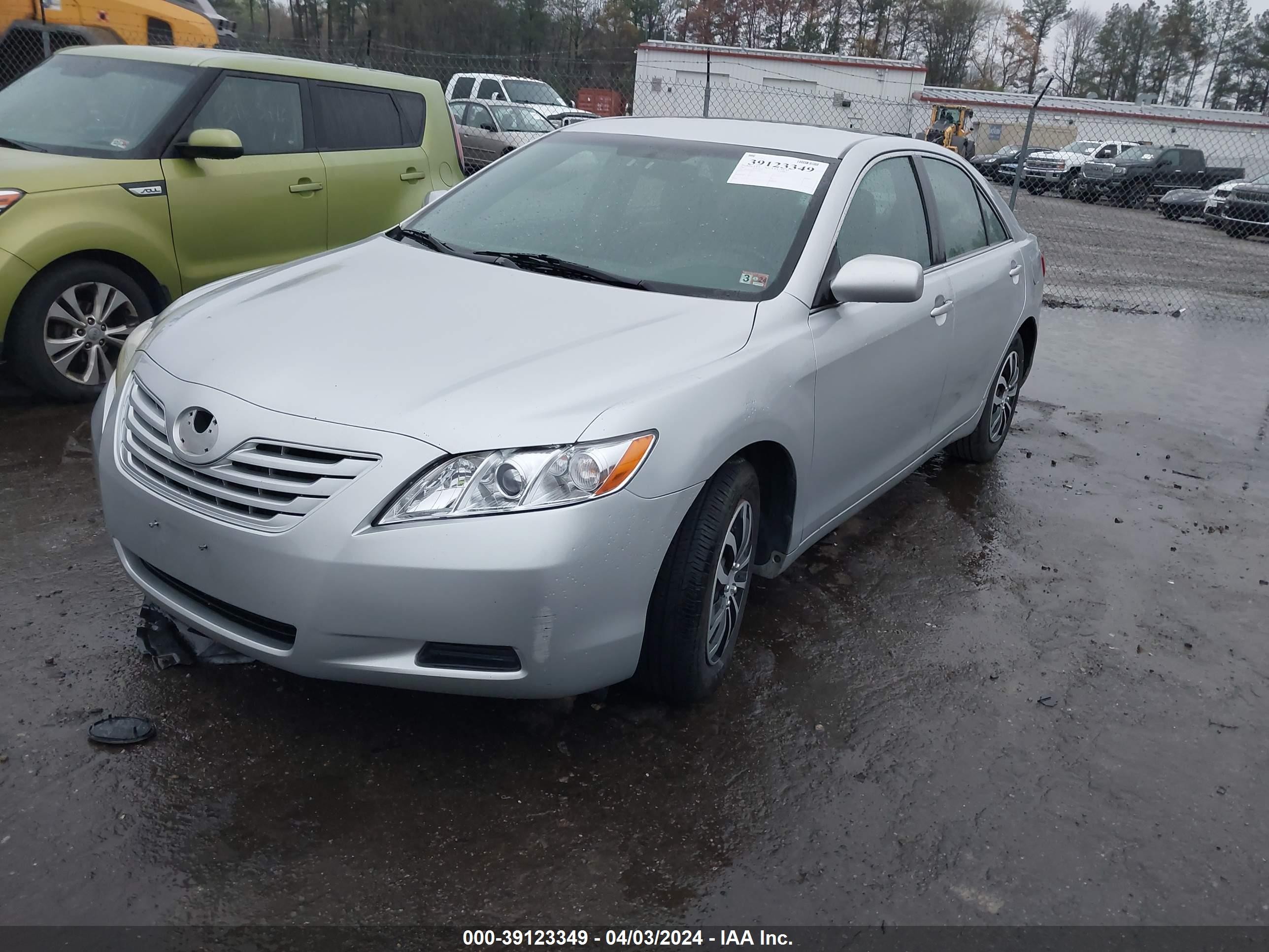 Photo 1 VIN: 4T1BE46KX7U148813 - TOYOTA CAMRY 