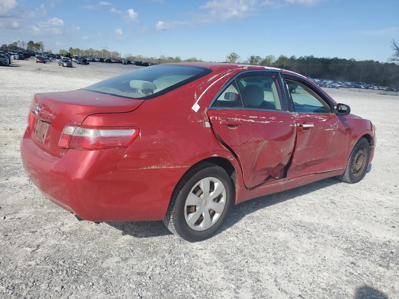 Photo 2 VIN: 4T1BE46KX7U164770 - TOYOTA CAMRY 