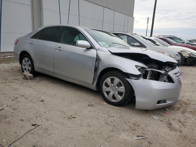 Photo 3 VIN: 4T1BE46KX7U187739 - TOYOTA CAMRY 