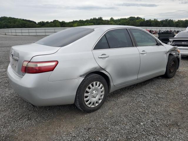 Photo 2 VIN: 4T1BE46KX7U504502 - TOYOTA CAMRY 