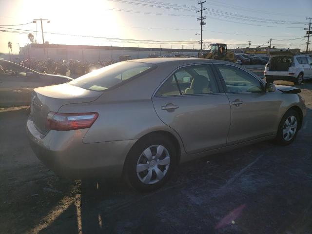 Photo 2 VIN: 4T1BE46KX7U582391 - TOYOTA CAMRY 