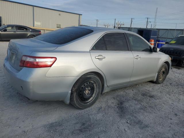 Photo 2 VIN: 4T1BE46KX7U592953 - TOYOTA CAMRY CE 