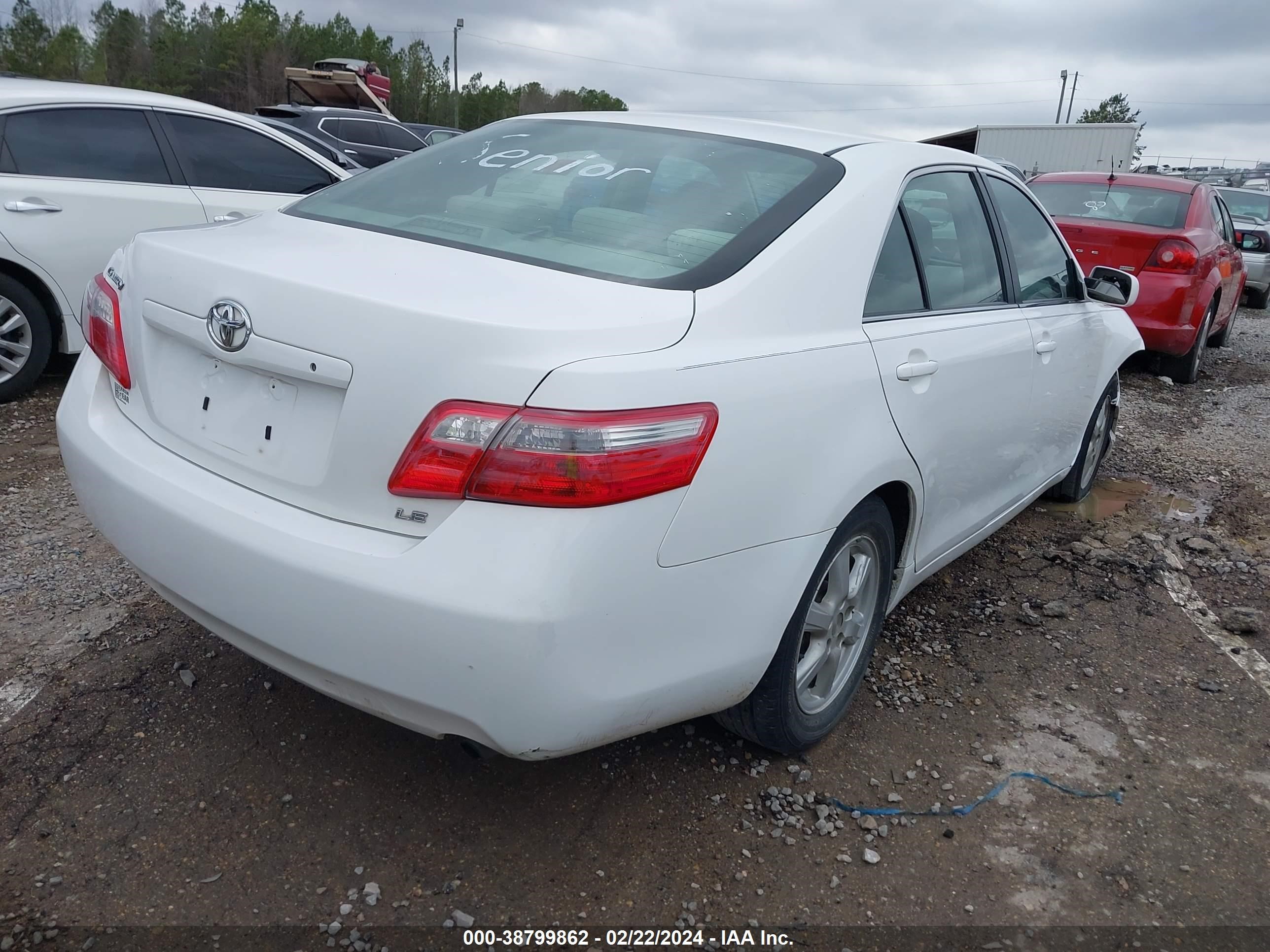 Photo 3 VIN: 4T1BE46KX7U722309 - TOYOTA CAMRY 