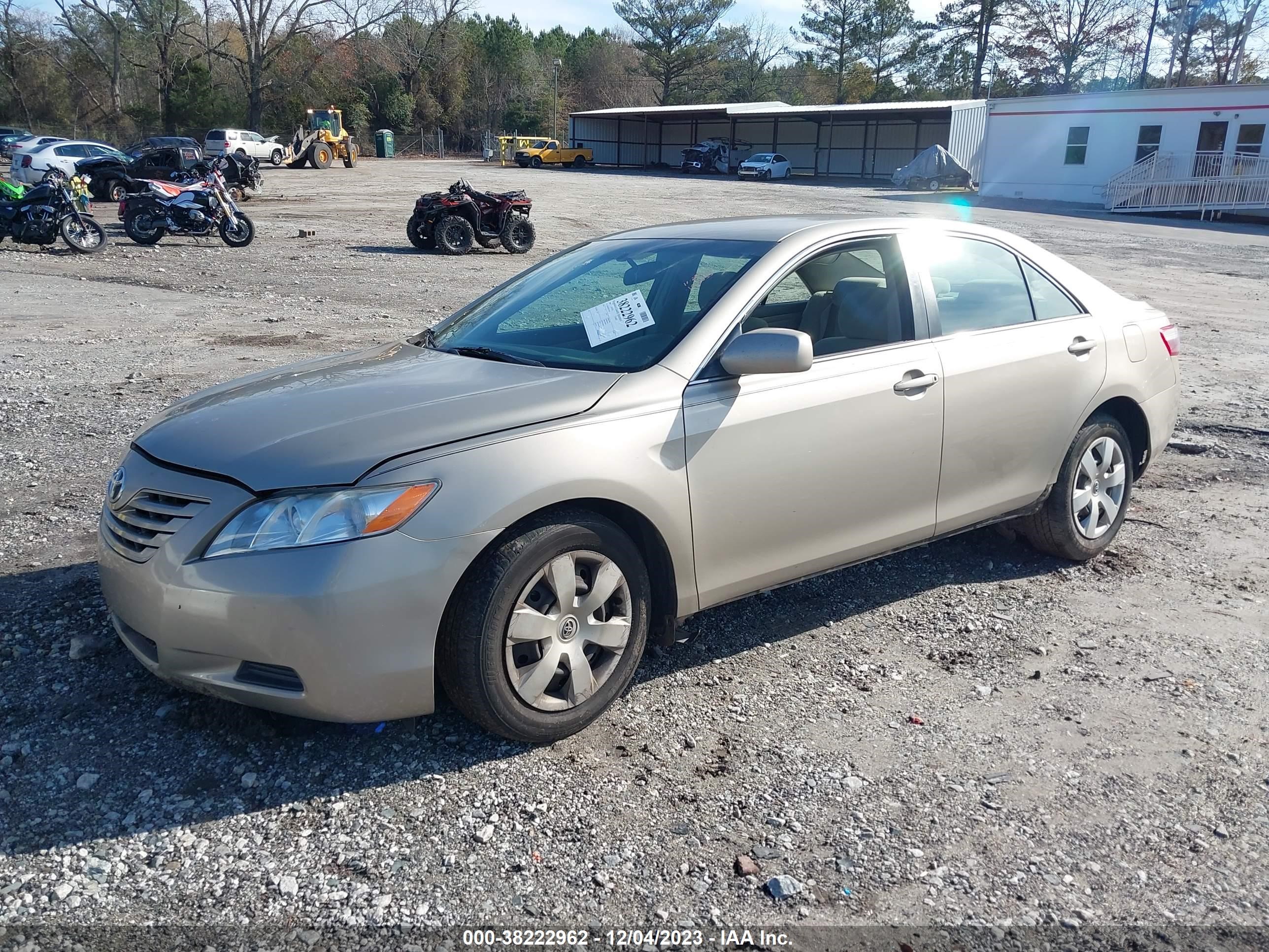 Photo 1 VIN: 4T1BE46KX9U297564 - TOYOTA CAMRY 