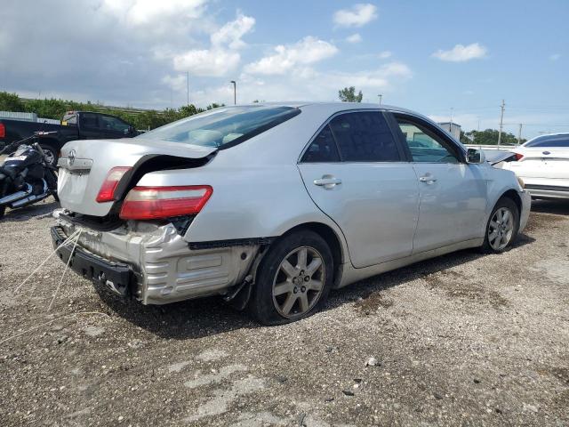 Photo 2 VIN: 4T1BE46KX9U357438 - TOYOTA CAMRY BASE 