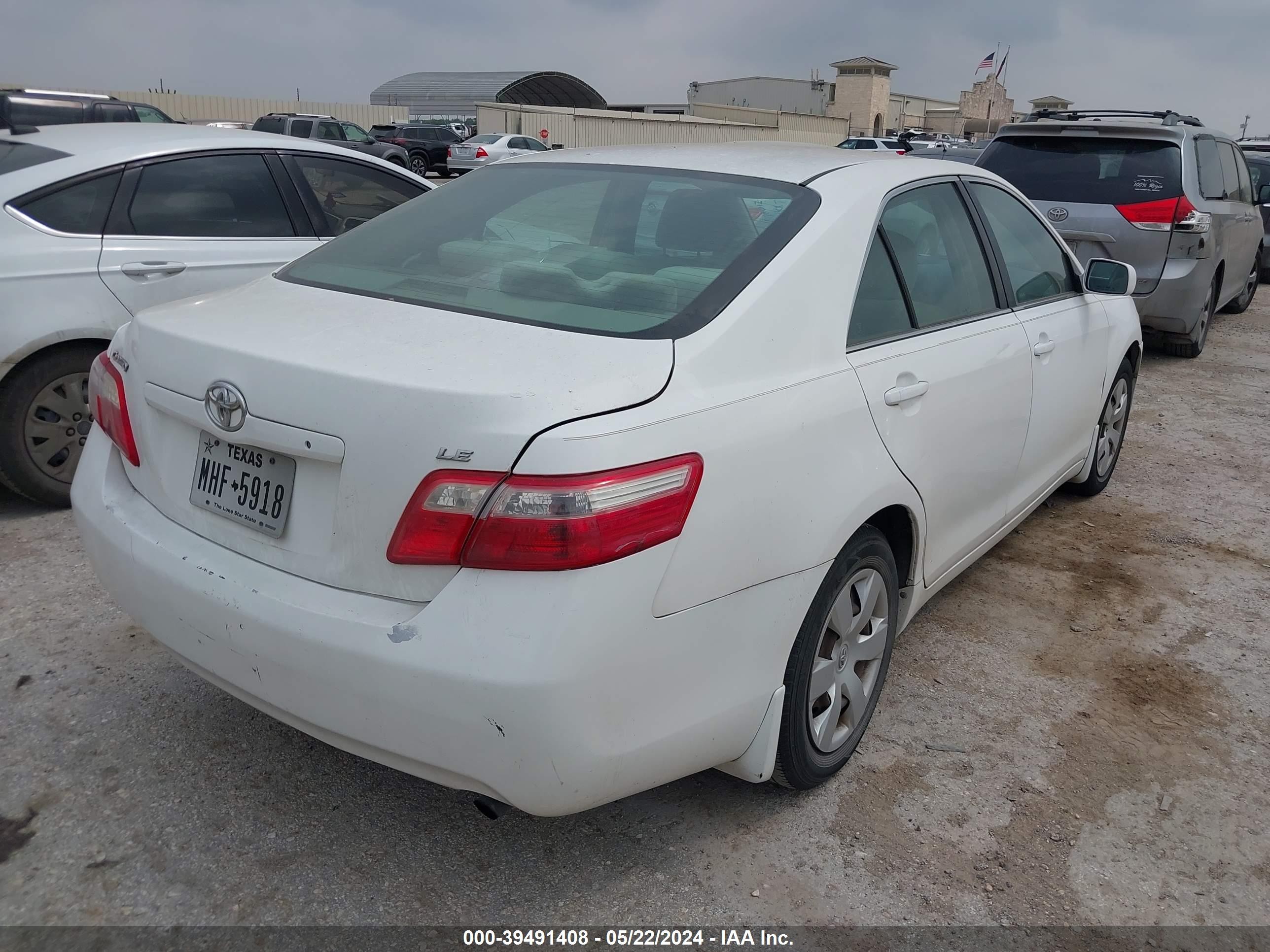 Photo 3 VIN: 4T1BE46KX9U849015 - TOYOTA CAMRY 