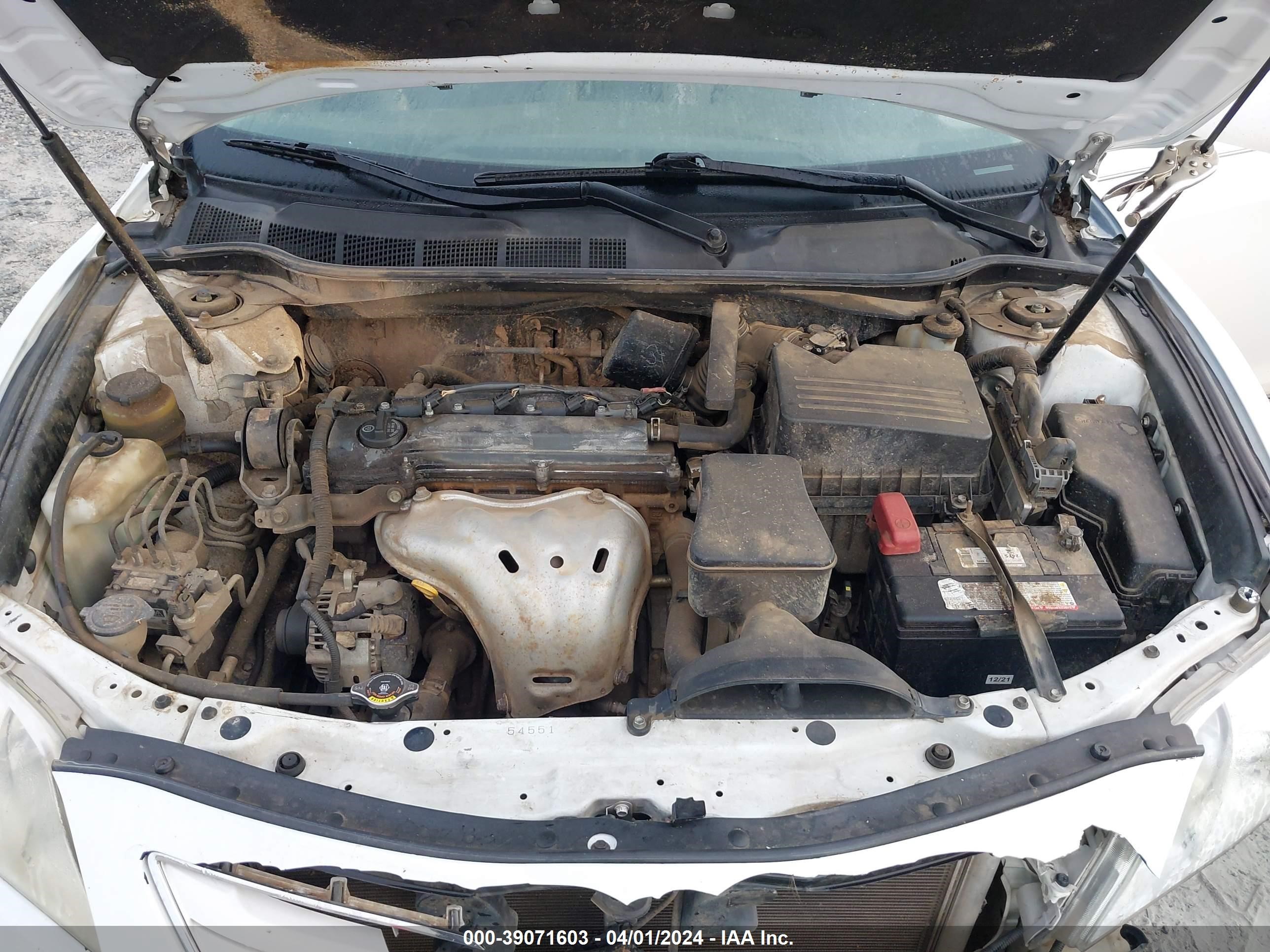 Photo 9 VIN: 4T1BE46KX9U909875 - TOYOTA CAMRY 