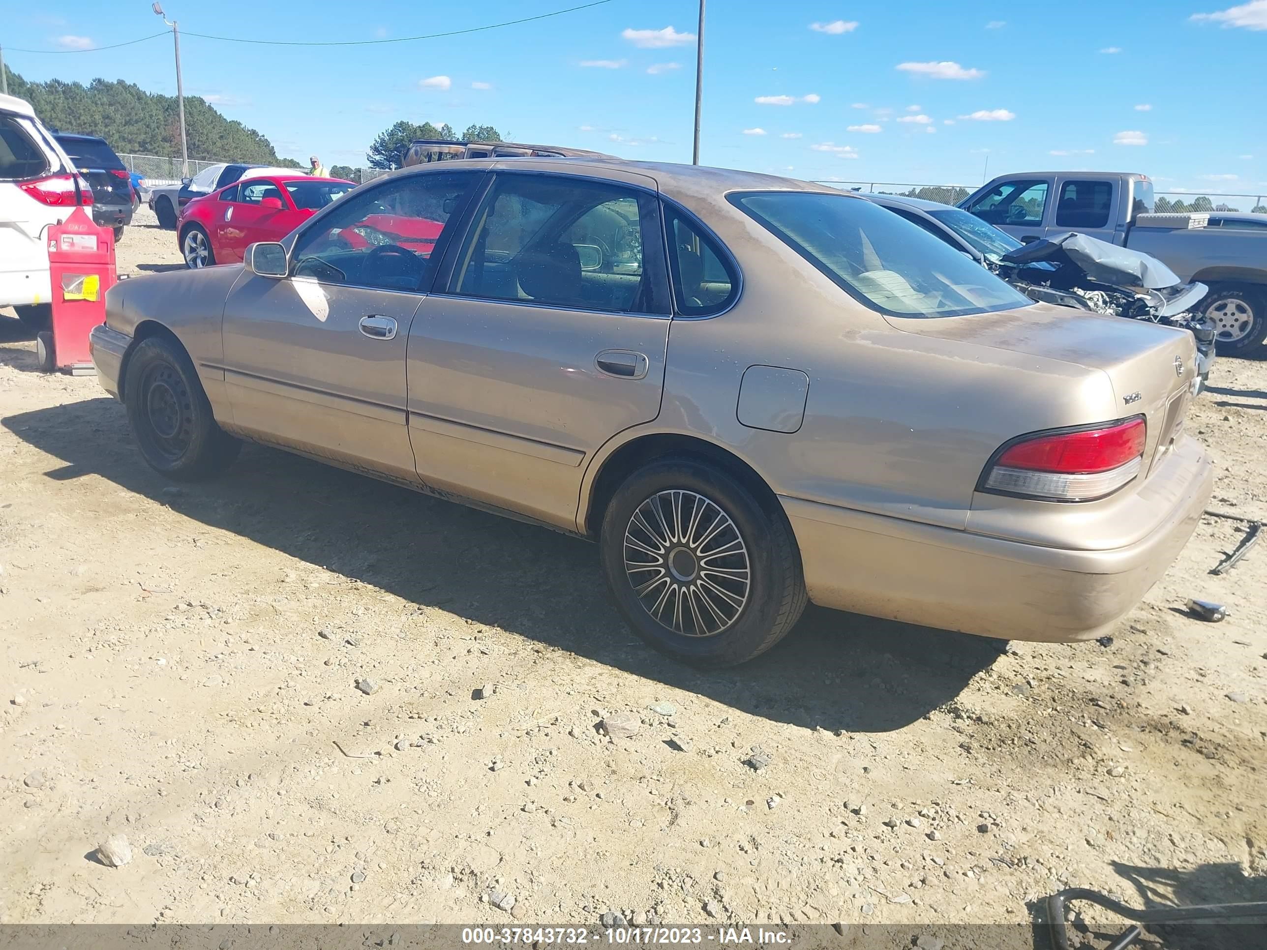 Photo 2 VIN: 4T1BF12B0VU154263 - TOYOTA AVALON 