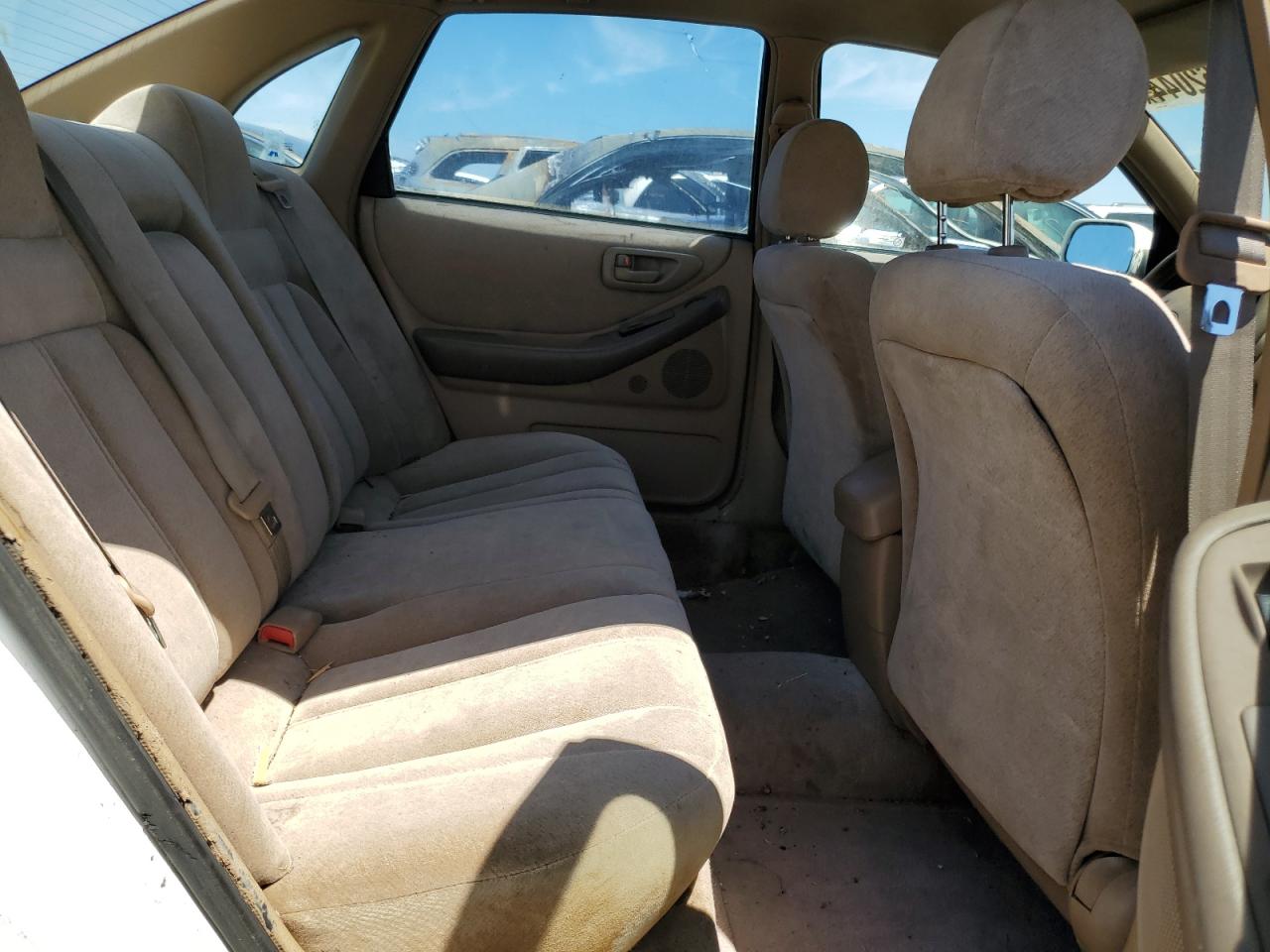 Photo 9 VIN: 4T1BF12B2TU076131 - TOYOTA AVALON 