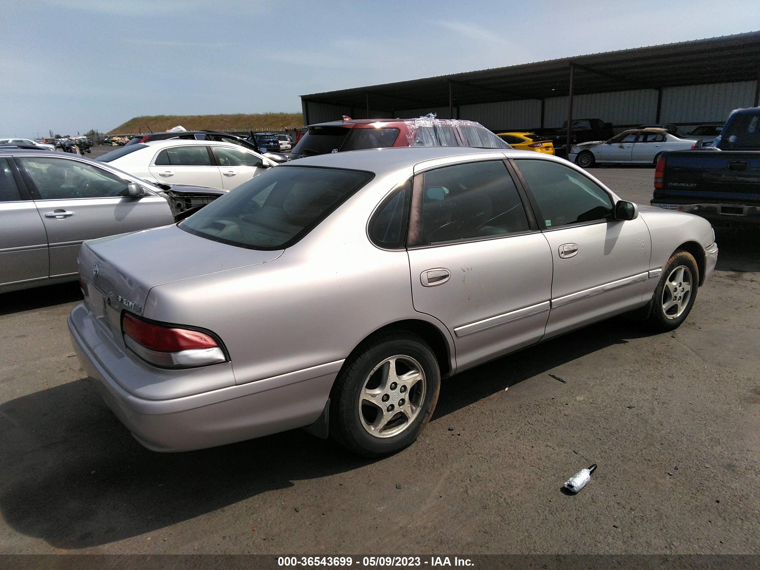 Photo 3 VIN: 4T1BF12B2VU169122 - TOYOTA AVALON 