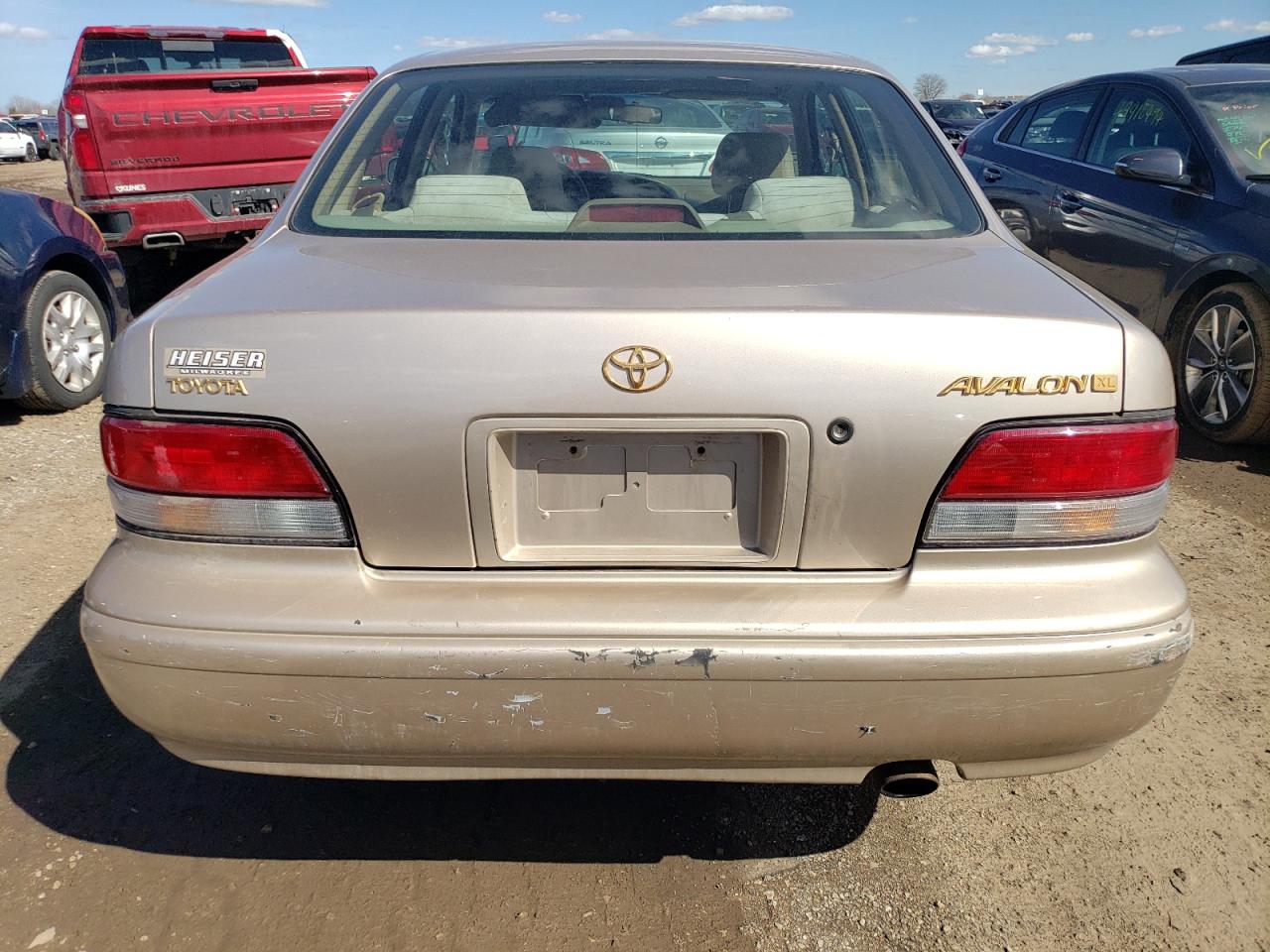 Photo 5 VIN: 4T1BF12B2VU205021 - TOYOTA AVALON 