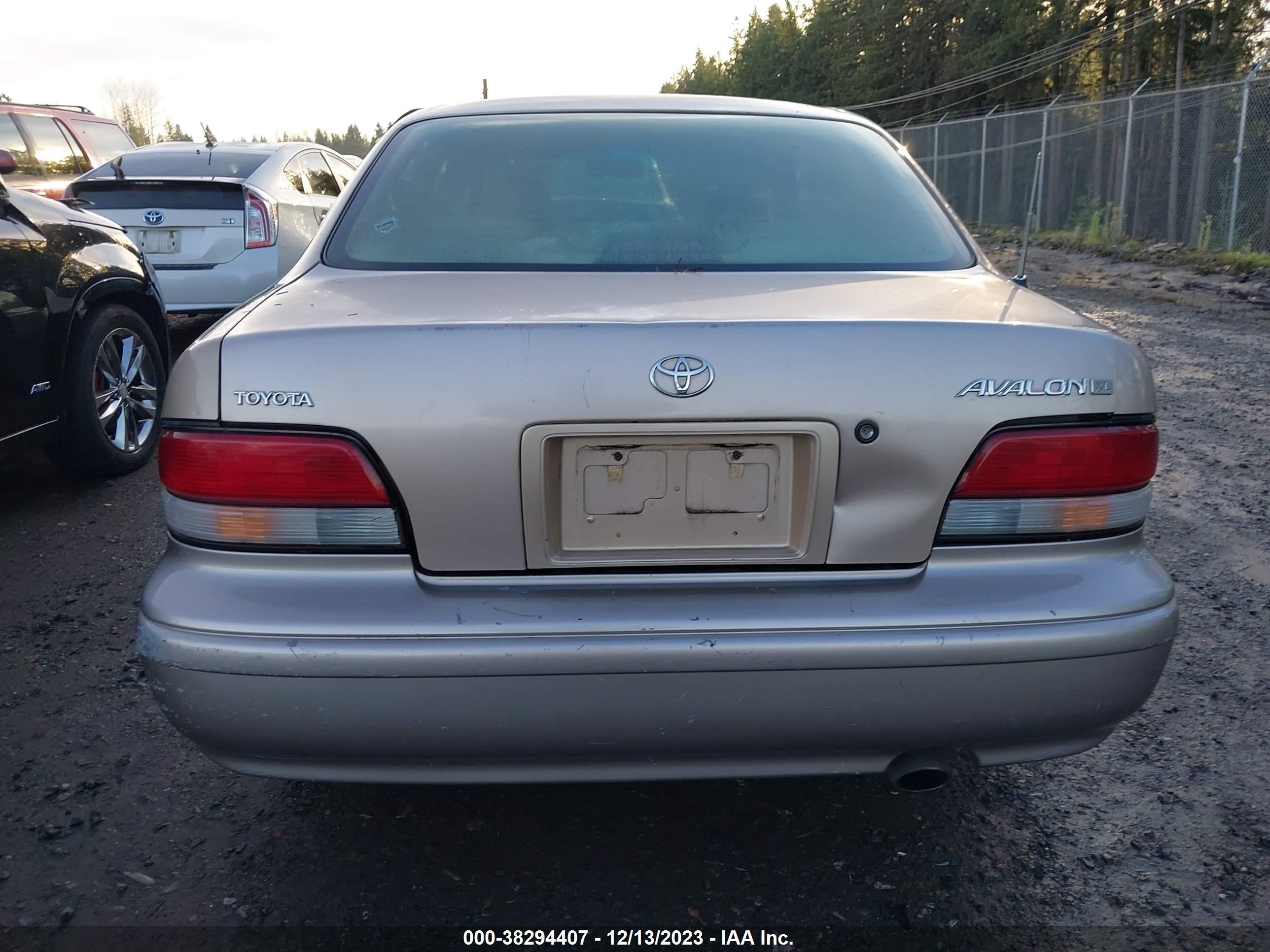 Photo 14 VIN: 4T1BF12B9TU131321 - TOYOTA AVALON 