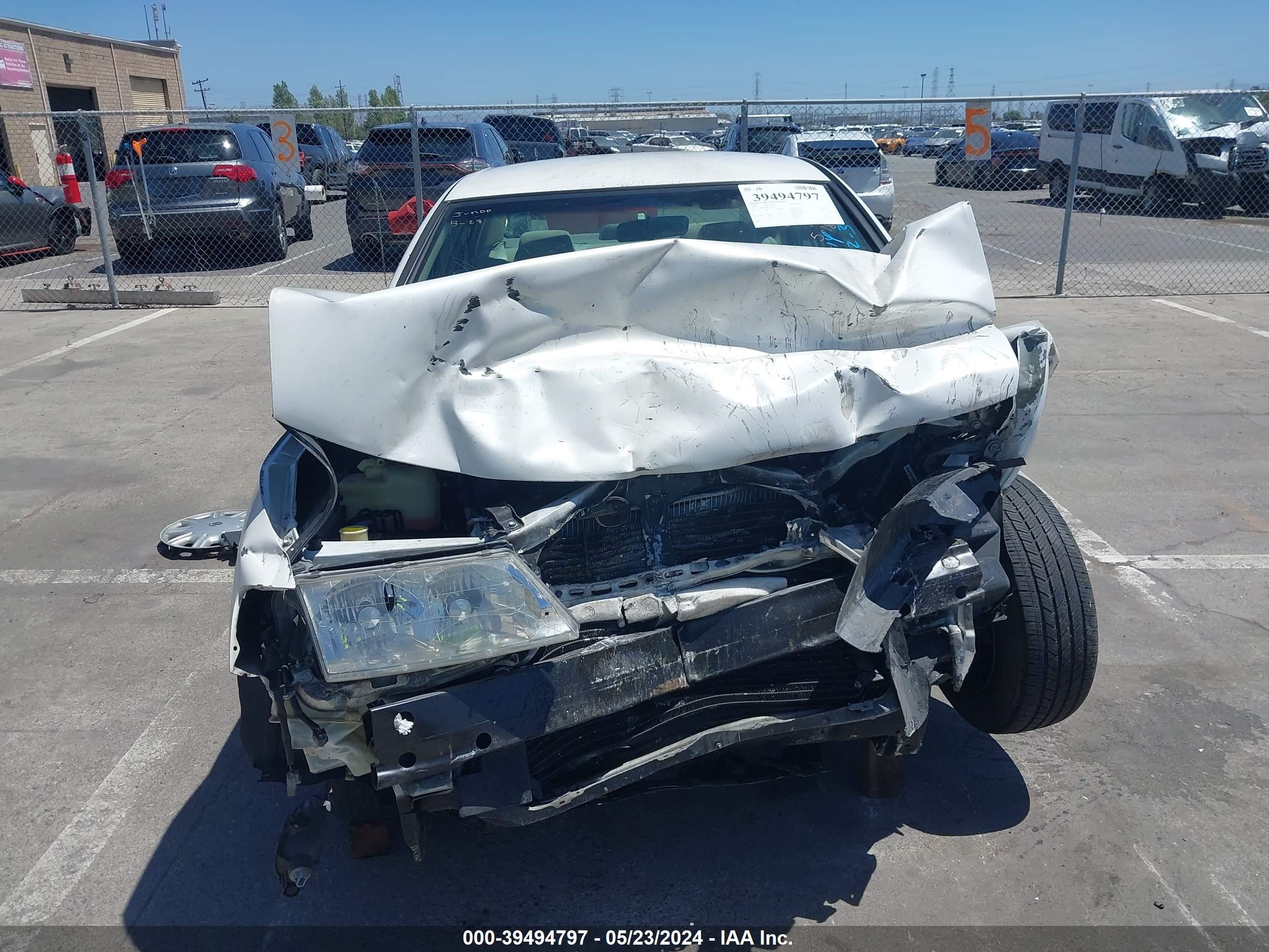 Photo 10 VIN: 4T1BF18B0XU321604 - TOYOTA AVALON 