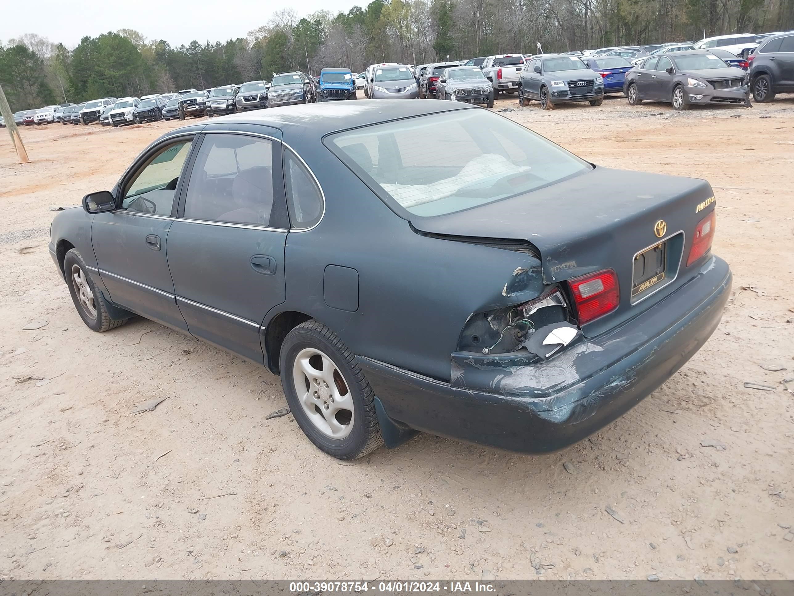 Photo 2 VIN: 4T1BF18B7XU297463 - TOYOTA AVALON 