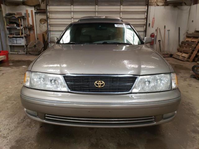 Photo 4 VIN: 4T1BF18B9XU316501 - TOYOTA AVALON 