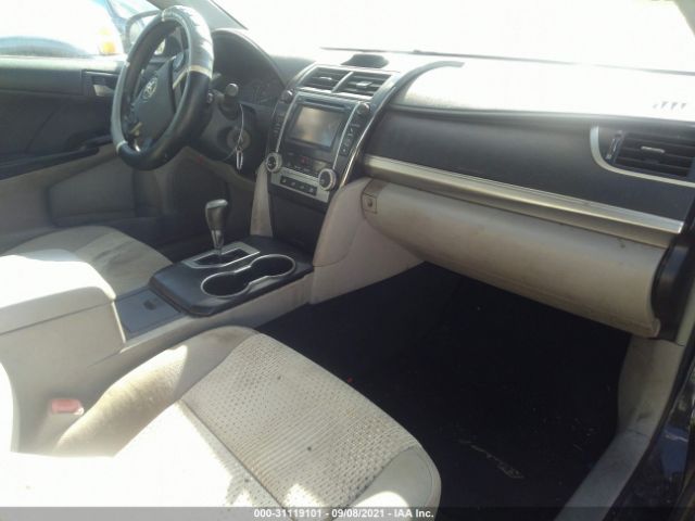 Photo 4 VIN: 4T1BF1FK0CU030811 - TOYOTA CAMRY 