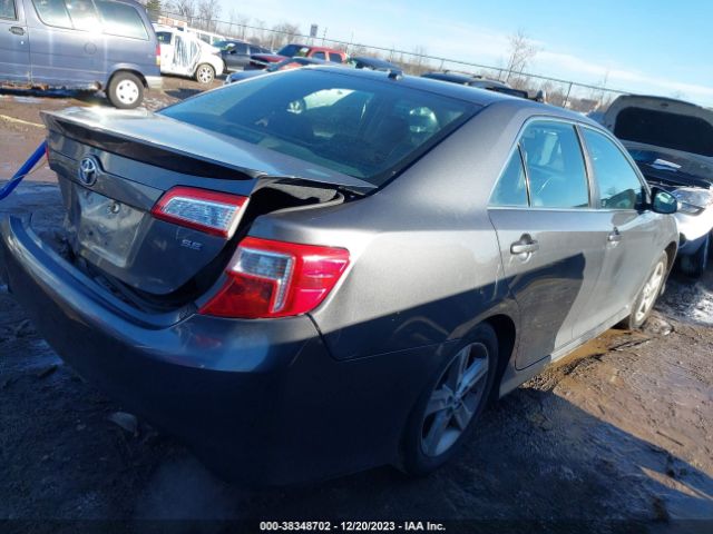 Photo 3 VIN: 4T1BF1FK0CU061198 - TOYOTA CAMRY 