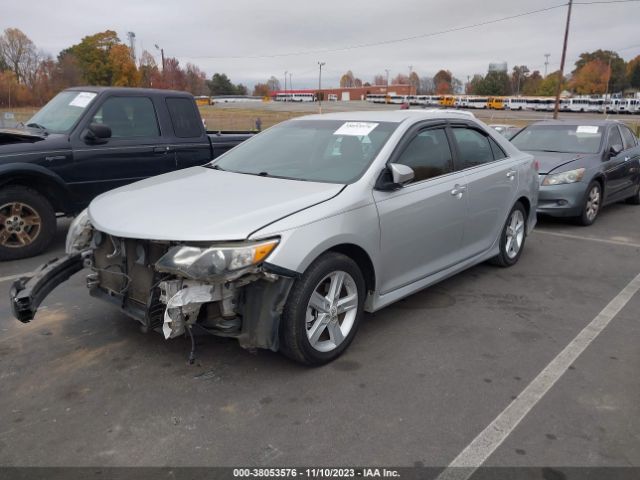 Photo 1 VIN: 4T1BF1FK0CU074744 - TOYOTA CAMRY 