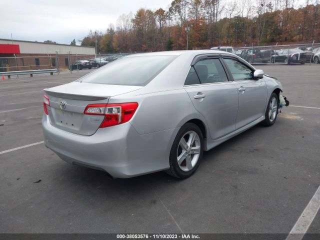 Photo 3 VIN: 4T1BF1FK0CU074744 - TOYOTA CAMRY 