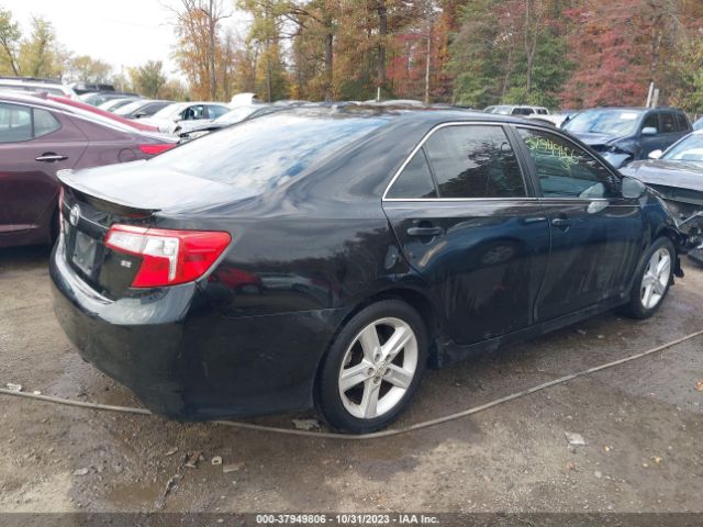 Photo 3 VIN: 4T1BF1FK0CU085307 - TOYOTA CAMRY 