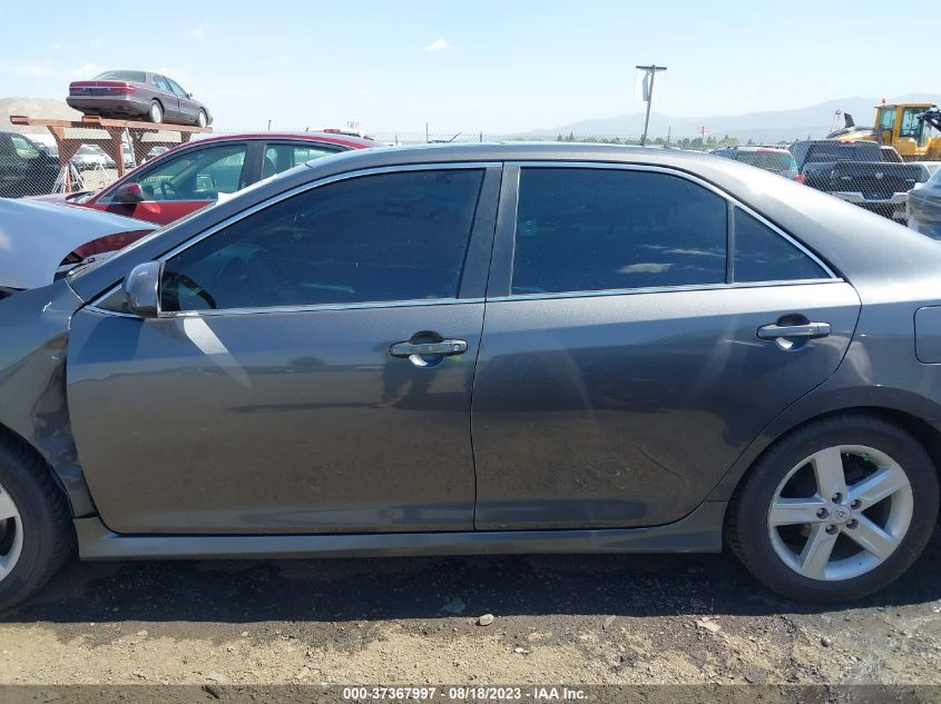 Photo 13 VIN: 4T1BF1FK0CU097957 - TOYOTA CAMRY 