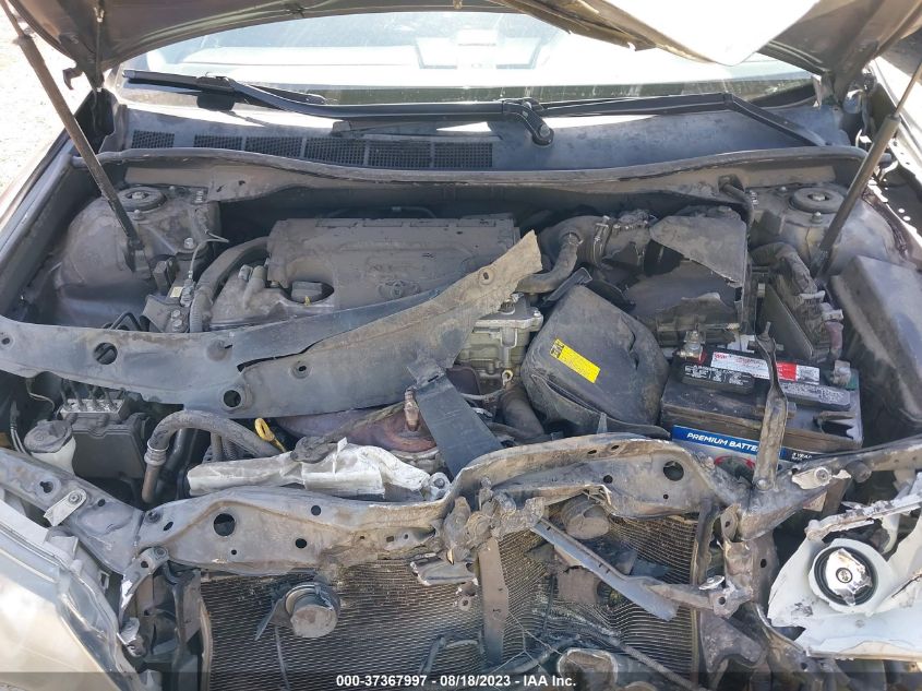 Photo 9 VIN: 4T1BF1FK0CU097957 - TOYOTA CAMRY 