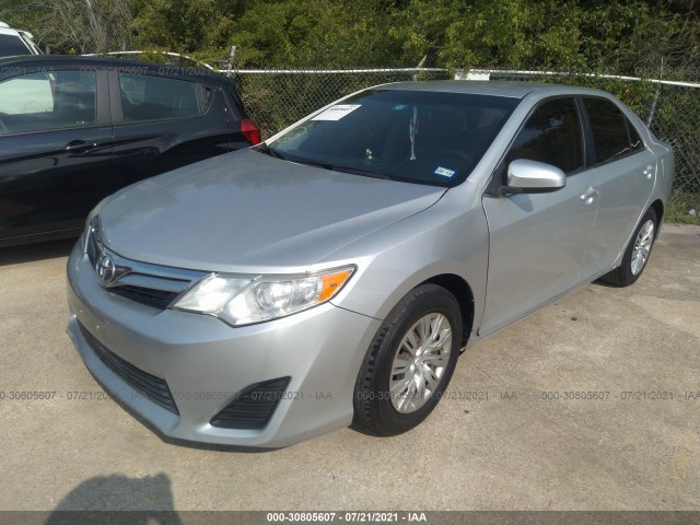 Photo 1 VIN: 4T1BF1FK0CU098851 - TOYOTA CAMRY 